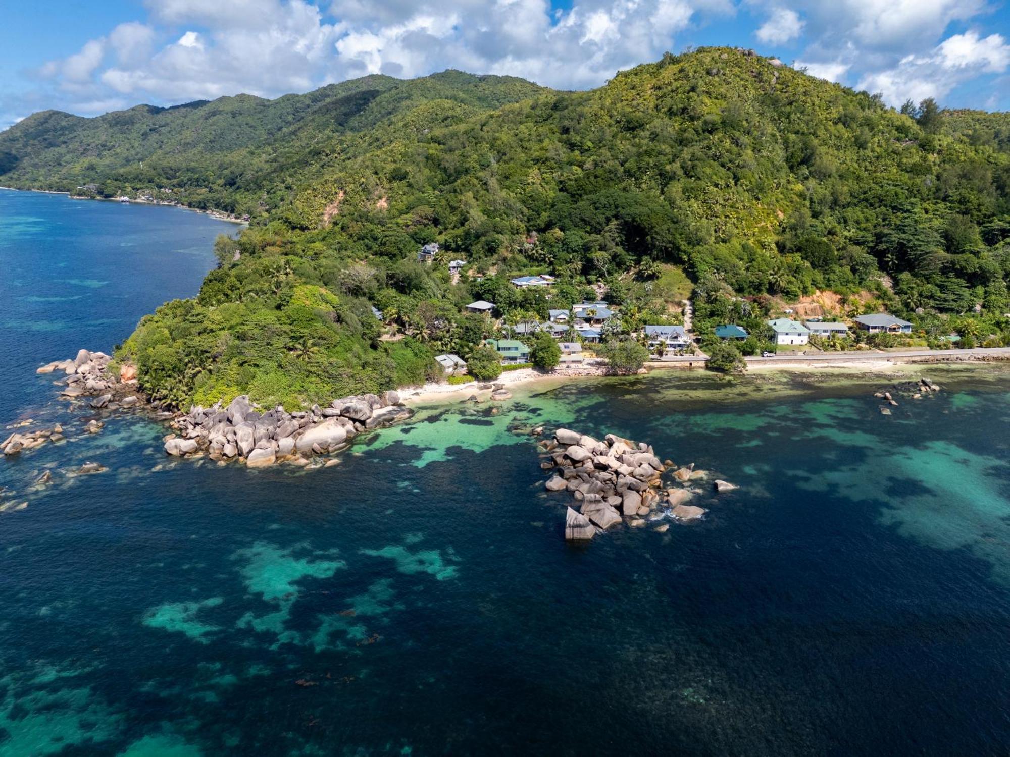 Nid'Aigle Lodge Baie Sainte Anne Bagian luar foto