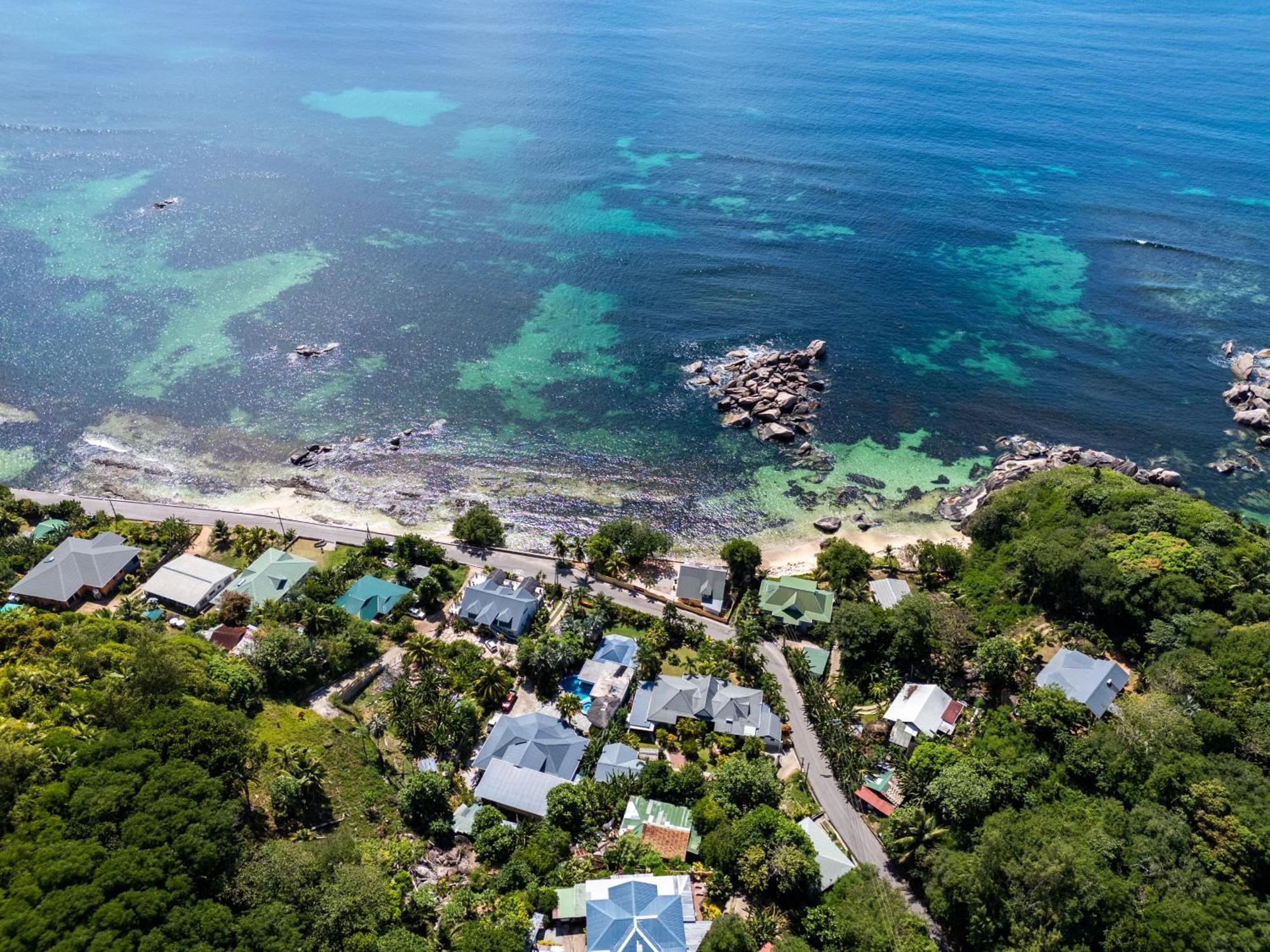 Nid'Aigle Lodge Baie Sainte Anne Bagian luar foto