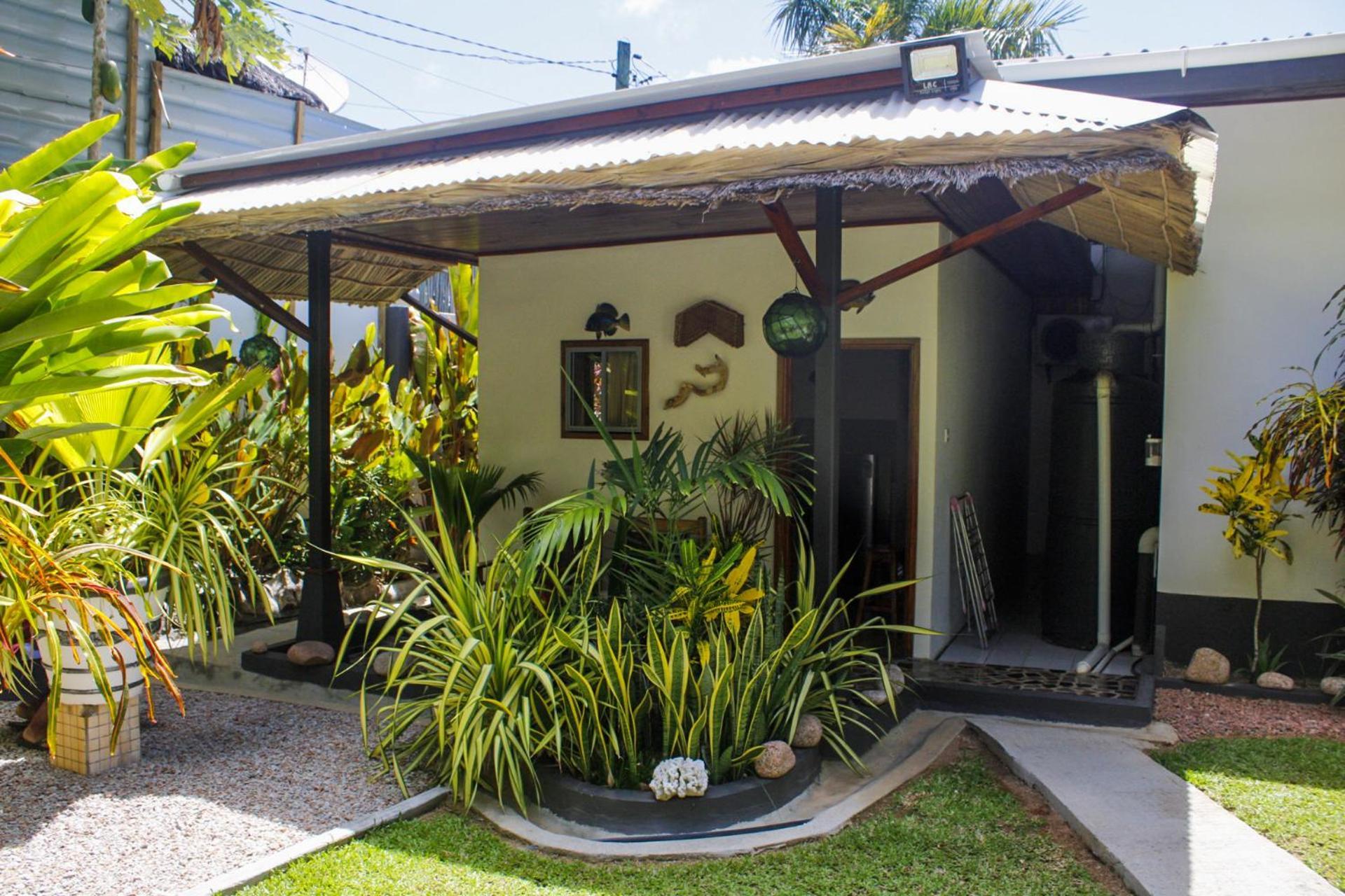 Nid'Aigle Lodge Baie Sainte Anne Bagian luar foto