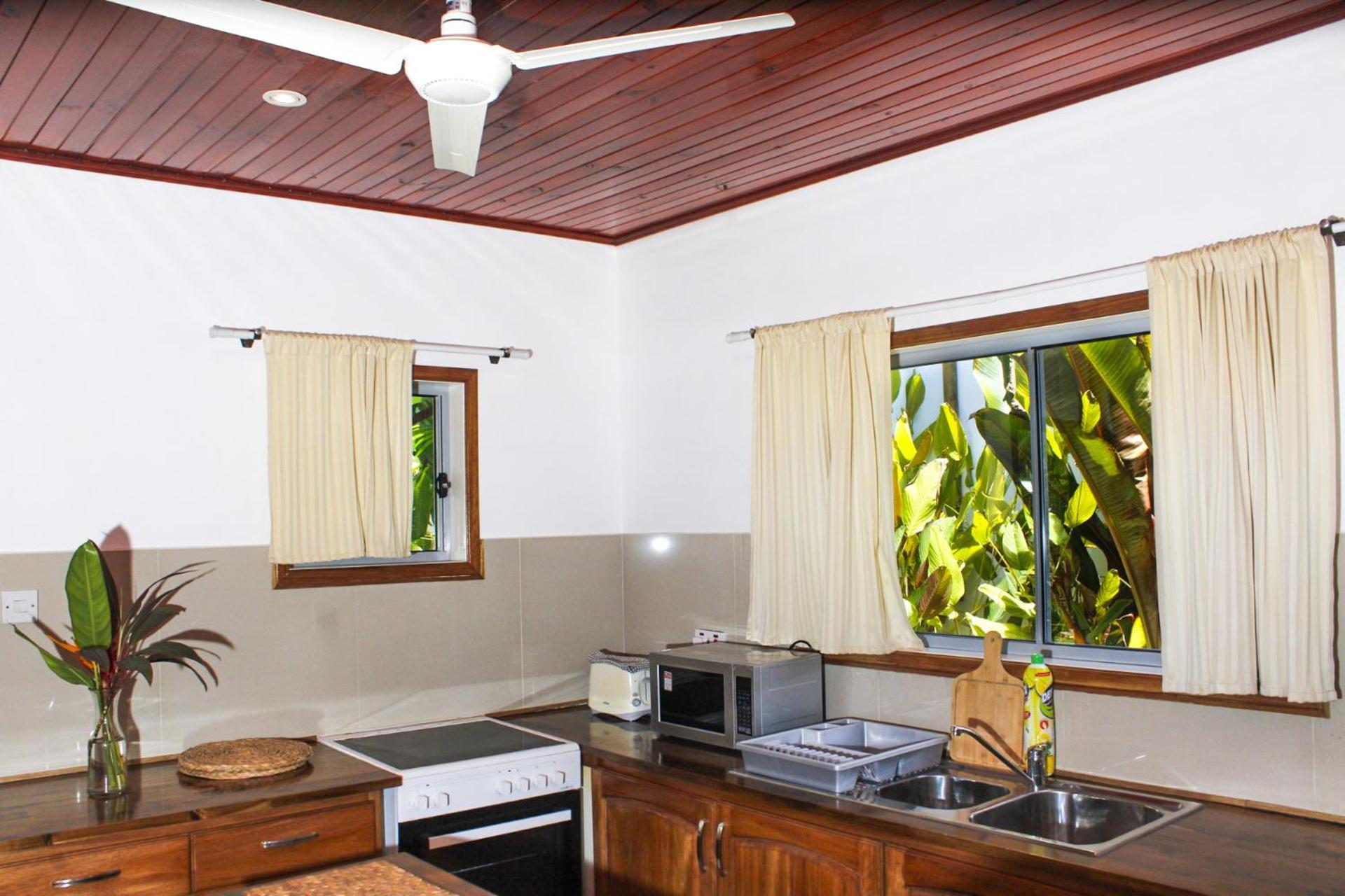Nid'Aigle Lodge Baie Sainte Anne Bagian luar foto